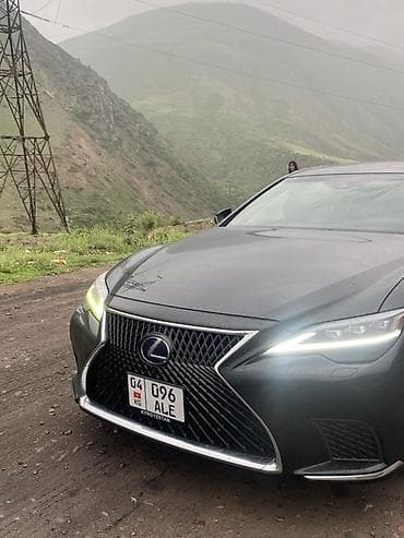 Продажа авто: Lexus LS: 2021 г., 3.5 л, Робот, Гибрид, Седан — 3