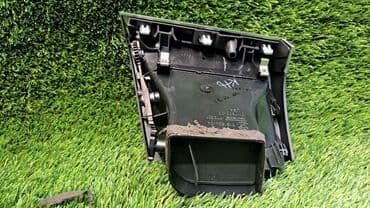 это 804: Дефлектор обдува салона правый Е70 7 161 804 Год 2009 В отличном — 4