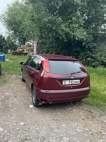 отражатели: Ford Focus: 2004 г., Механика, Бензин, Хэтчбэк — 3