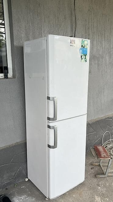 холодильник бэушный: Холодильник Beko, Б/у, Двухкамерный, No frost — 2