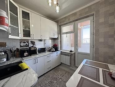 Квартиры: 3 комнаты, 70 м², 106 серия, 9 этаж, Евроремонт — 8