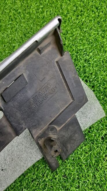 e38: Ресничек под фару (накладки под фару),снят с машины BMW E38 до — 4