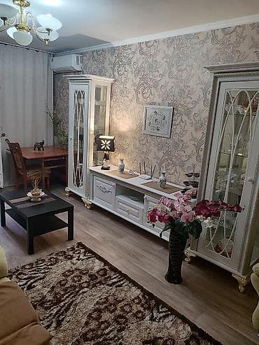 flat osh: 2 комнаты, 49 м², 104 серия, 4 этаж, Евроремонт — 1