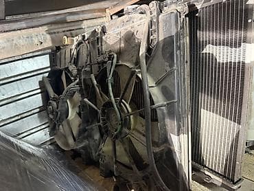 Радиаторный модуль охлаждения автомобиля - Комплект: основной at lalafo.kg Радиаторный модуль охлаждения автомобиля - Комплект: основной