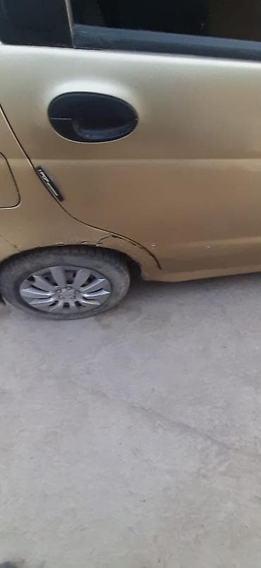 mazda 326: Daewoo Matiz: 2010 г., Механика, Бензин, Хэтчбэк — 2