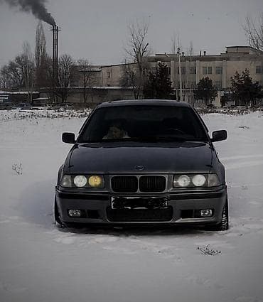 mazda 326: BMW 3 series: 1992 г., 1.8 л, Механика, Бензин, Седан — 8