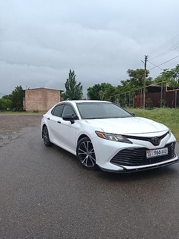 Toyota: Toyota Camry: 2018 г., 2.5 л, Автомат, Бензин, Седан — 3