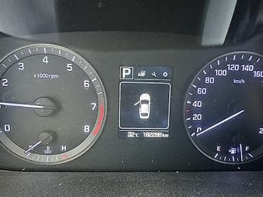 Hyundai Sonata: 2017 г., 2 л, Автомат, Газ, Седан — 6