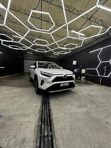 лобовое стекло на мазду: Toyota RAV4: 2022 г., 2.5 л, Автомат, Гибрид, Кроссовер — 2