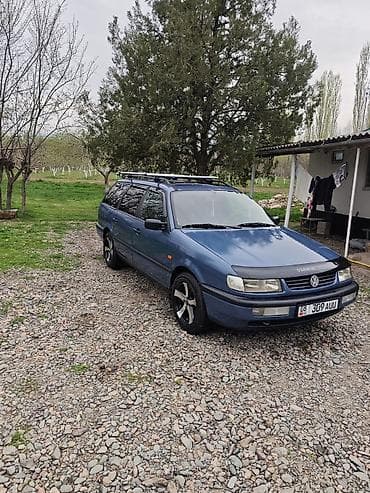 Volkswagen: Volkswagen Passat Variant: 1994 г., 1.8 л, Механика, Бензин, Универсал — 4