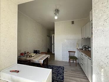 Кыймылсыз мүлк: 1 бөлмө, 35 м², 106-серия, 8 кабат, Евроремонт — 3