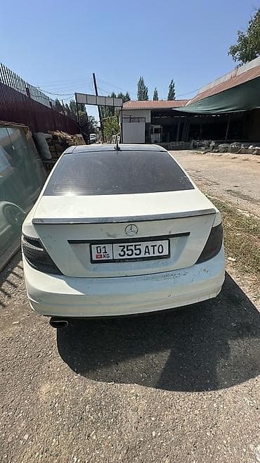 deu labo: Mercedes-Benz C-Class: 2011 г., 1.8 л, Автомат, Бензин, Седан — 3