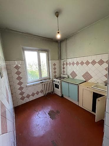 я ищу кв: 3 комнаты, 82 м², 105 серия, 4 этаж, Старый ремонт — 8