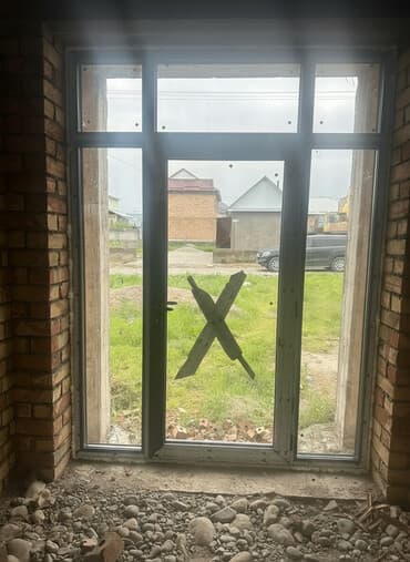 входные двери пластиковые: Панорамный стеклопакет с дверью (портал) из ПВХ - Конфигурация — 1