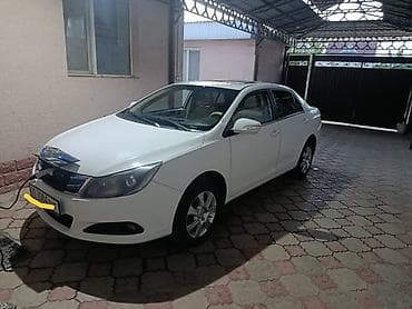 стеклопод: BYD E5: 2017 г., Электромобиль, Седан — 1