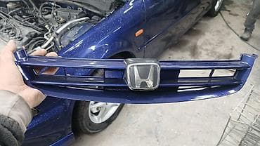accord 2008: Решетка радиатора Honda Оригинал — 2
