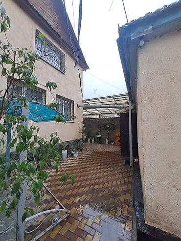 Продажа домов: 🏡 Продаётся уютный дом в районе Пишпек, Бишкек ✨ 4 комнаты | 130 м² 🌿 — 9