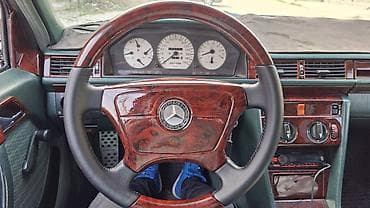 e500 124: Mercedes-Benz W124: 1992 г., 2 л, Автомат, Бензин, Седан — 4