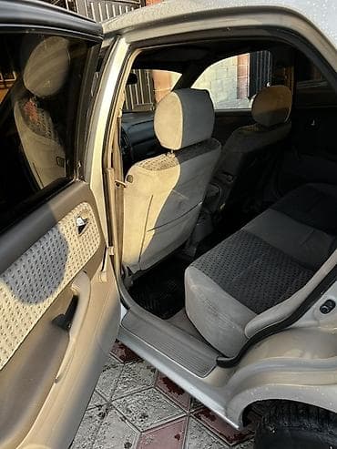 mazda 929: Mazda 626: 2001 г., 2 л, Автомат, Бензин, Седан — 8