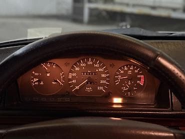 e53 amg: Mercedes-Benz W124: 1992 г., 2.3 л, Механика, Бензин, Универсал — 9