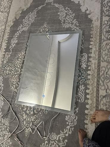 Майрамдык товарлар: Зеркало с LED‑подсветкой в форме головы кота - Оригинальный фигурный — 2