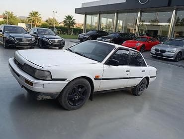 Продажа авто: Toyota Camry: 1987 г., Механика, Бензин, Седан — 2