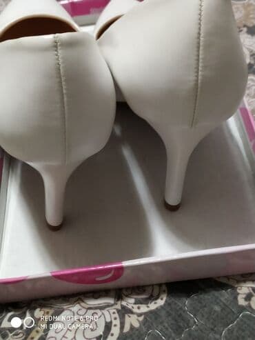 туфли беж цвет: Туфли, 37, T.Taccardi, Новый, цвет - Белый, Самовывоз — 3