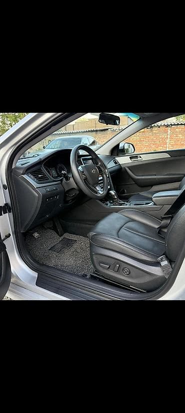 рассрочка есть: Hyundai Sonata: 2020 г., 2 л, Автомат, Газ, Седан — 8