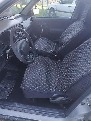 mazda cx 7: Volkswagen Golf: 1992 г., Механика, Бензин, Хэтчбэк — 4