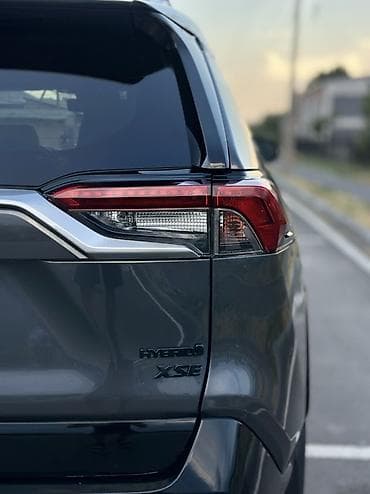 Продажа авто: Toyota RAV4: 2020 г., 2.5 л, Автомат, Бензин, Кроссовер — 7