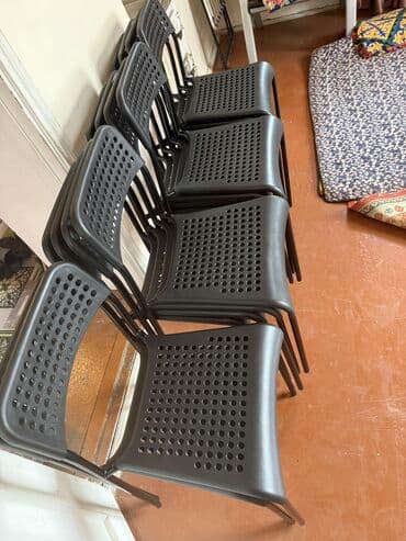 стол компьютерный угловой: Офисный стул, Б/у, цвет - Черный, Пластик — 4