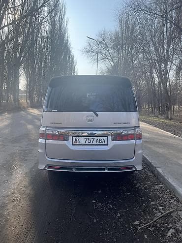 хонда степ эреф 1: Honda Stepwgn: 2009 г., 2 л, Автомат, Бензин, Вэн/Минивэн — 4