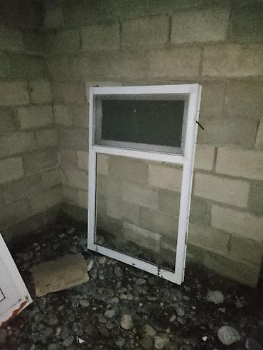 прием пластмас: Пластиковая дверь и окна/стекла Описание: - Белая ПВХ-дверь со — 2