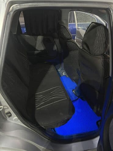 капот на аккорд: Honda Fit: 2003 г., 1.3 л, Вариатор, Бензиновая — 8