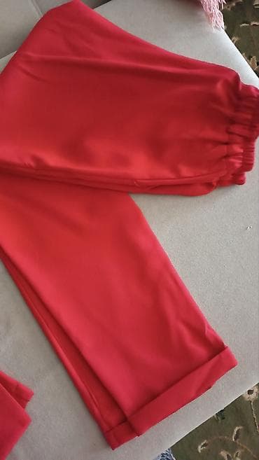 кийим ош: Женская двойка 
Размер 48-50
Новая производство Турция — 3