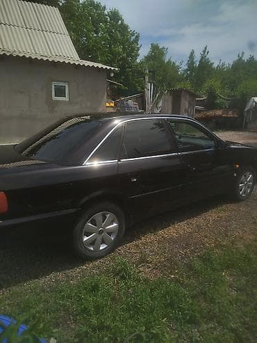 Продажа авто: Audi A6: 1994 г., 2 л, Механика, Бензин, Седан — 4