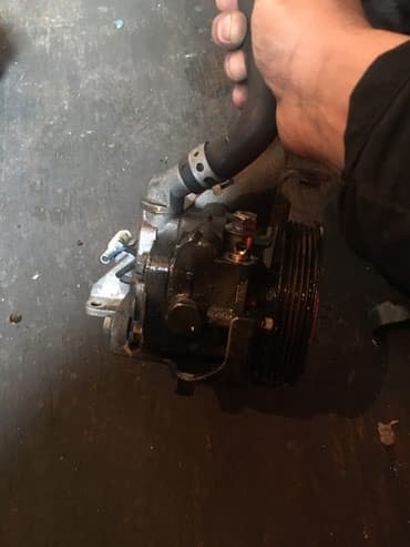 купить насос для повышения давления воды: Гидроусилитель Б/у, Оригинал — 3