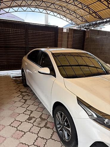 byd e3: Kia K3: 2021 г., 1.6 л, Вариатор, Бензин, Седан — 5