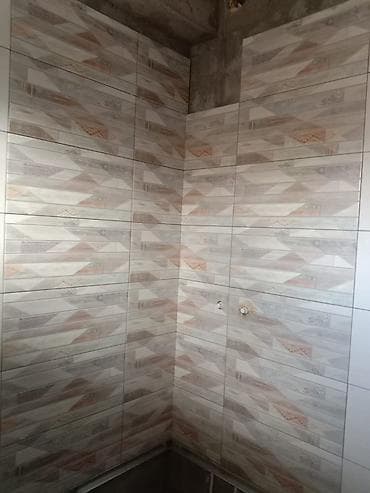 Окна на заказ: Укладка кафеля под ключ 🧱 👷‍♂️ Мастера с большим опытом 🔧 Работаем — 6