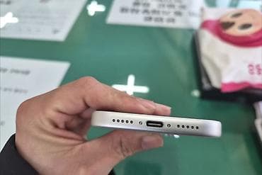 сколько стоит ipad 2: IPhone 17 Pro, 256 ГБ, Серебристый, 100 % — 5