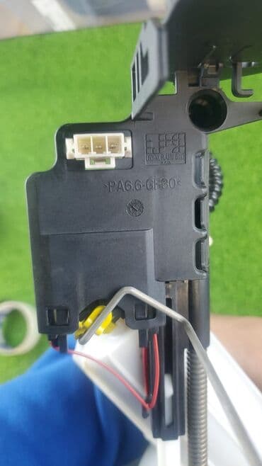 n52: Датчик топливный 6764—072BMW E60 N52B25. Модель: BMW E60 525i — 5