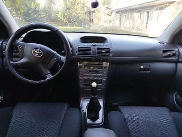 rd 1: Toyota Avensis: 2003 г., Механика, Бензин, Седан — 4
