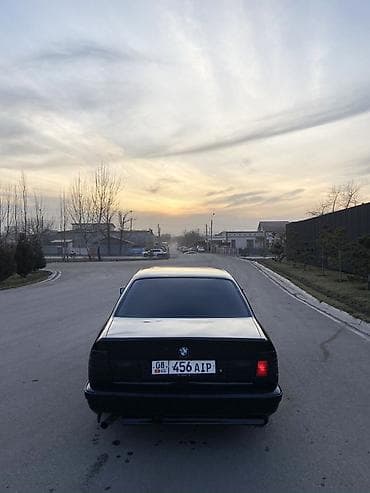 Унаа сатуу: BMW 5 series: 1991 г., 2.5 л, Кол менен иштөөчү, Бензин, Седан — 6