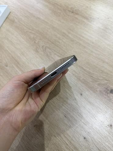 iphone 17 pro max бу: IPhone 15 Pro Max, Б/у, 256 ГБ, Natural Titanium, Кабель, Коробка, 84 % — 4