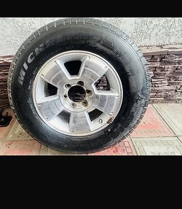 r 16: Колеса в сборе 65 / R 17, Всесезонная, Б/у, Запаска, Внедорожные (АТ/МТ), отверстий - 6 — 1