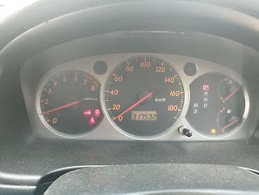 фори: Honda Stream: 2002 г., 1.7 л, Автомат, Бензин, Минивэн — 5