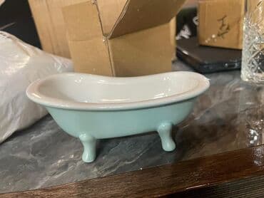 мороженного: Продаю посуду ванночку Осталось 6 шт Цена за 1 шт Отлично подойдет — 1