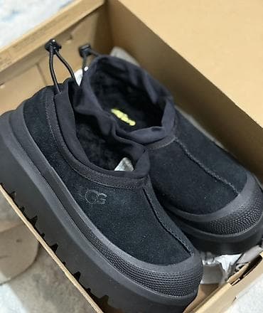 Сапоги: Сапоги, 34.5, 35, UGG, Новый, цвет - Черный — 1