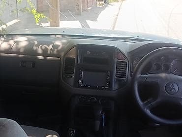 Транспорт: Mitsubishi Pajero: 2001 г., 3.5 л, Автомат, Бензин, Кроссовер — 9