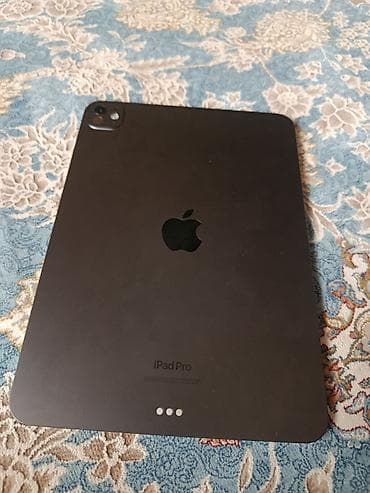 ipad 2018 pro: Планшет, Apple, память 128 ГБ, 10" - 11", Wi-Fi, Б/у, Классический цвет - Серый — 2